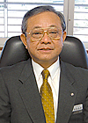 北谷町長:野国 昌春